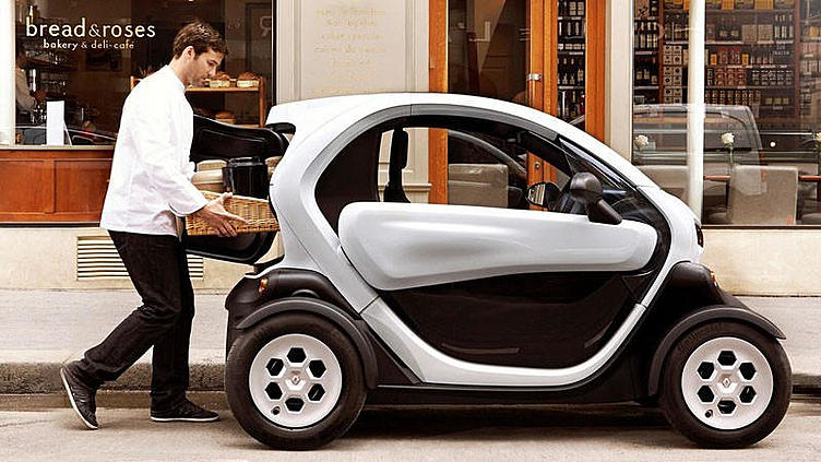 В Renault построили тихоходный электрофургон В Renault построили тихоходный электрофургон