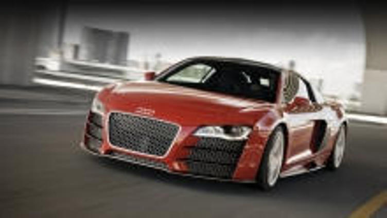 Гиперкар Audi R10 встанет на ступеньку выше купе R8