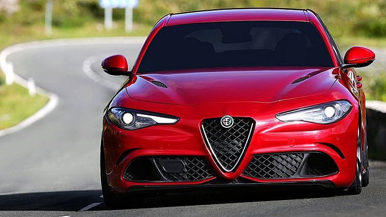 Alfa Romeo показала 510-сильную «Джулию» на треке в панорамном видео