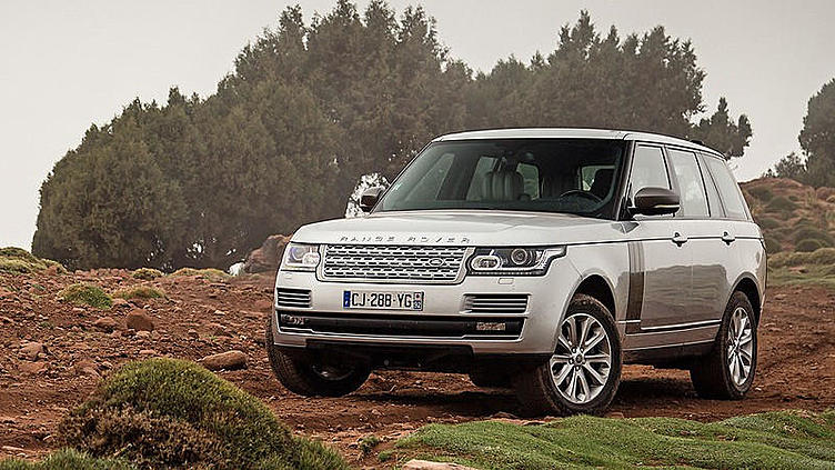 Новый Range Rover: на князе в африканские грязи Новый Range Rover: на князе в африканские грязи