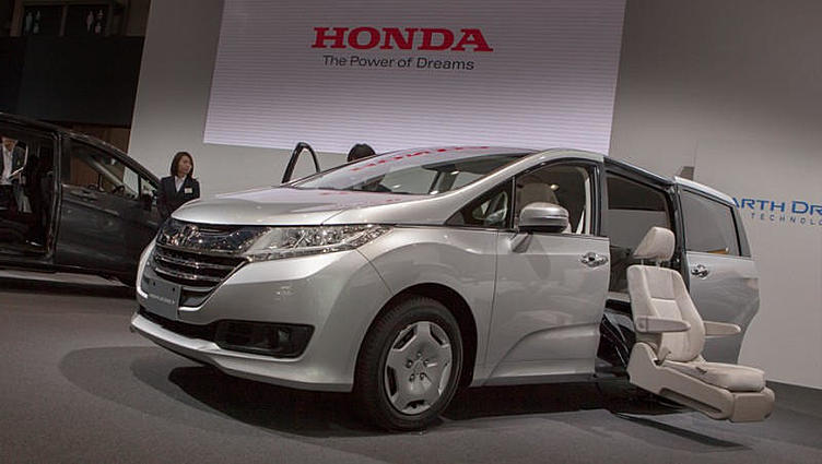 Компания Honda добавила воздуха в минивэн Odyssey Компания Honda добавила воздуха в минивэн Odyssey
