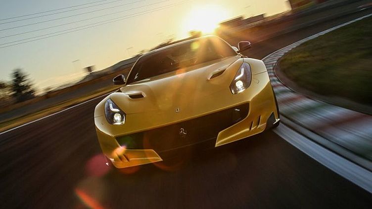 Преемник Ferrari F12 получит 800-сильный атмосферник V12 Преемник Ferrari F12 получит 800-сильный атмосферник V12