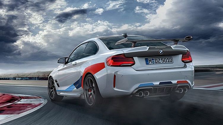 BMW M2 Competition получило пакет М Performance BMW M2 Competition получило пакет М Performance