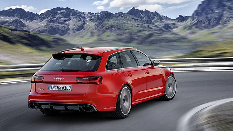 Audi сделала «заряженные» RS 6 и RS 7 еще мощнее и быстрее Audi сделала «заряженные» RS 6 и RS 7 еще мощнее и быстрее