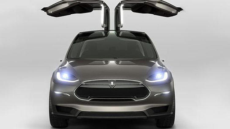 Назван первый клиент, который получит кроссовер Tesla Model X бесплатно Назван первый клиент, который получит кроссовер Tesla Model X бесплатно