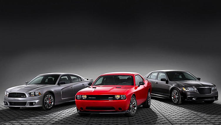 Моделям Dodge Charger, Challenger и Chrysler 300 добавили атласа Моделям Dodge Charger, Challenger и Chrysler 300 добавили атласа