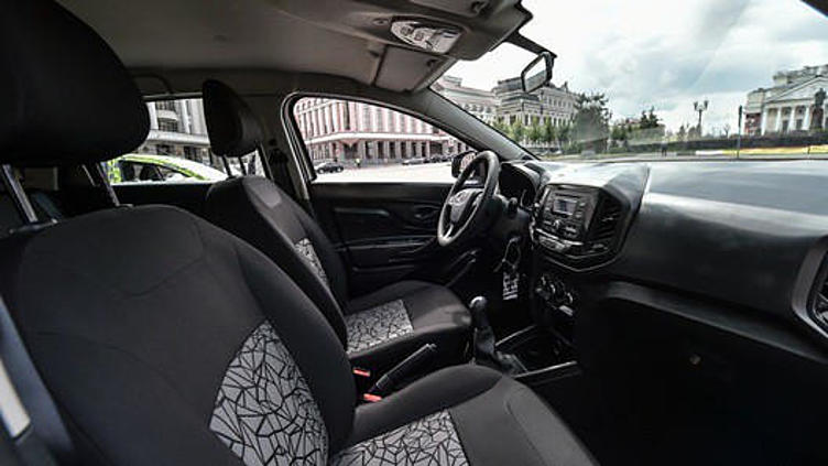 Рассекречены интерьеры новых Lada Vesta и Xray Рассекречены интерьеры новых Lada Vesta и Xray