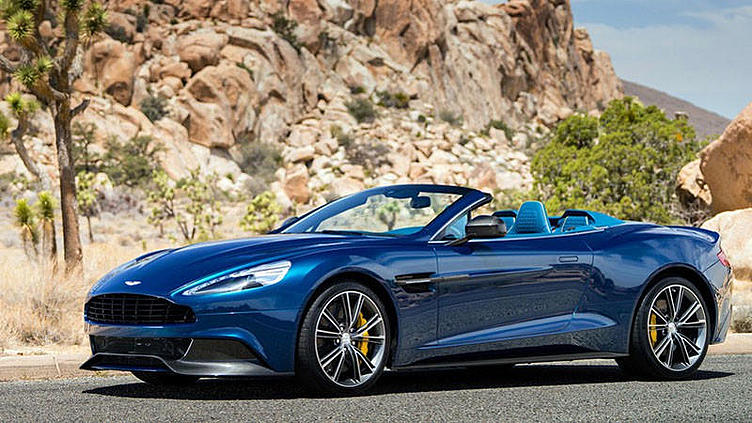 Новый кабриолет Aston Martin Vanquish оценили в 265 тысяч евро