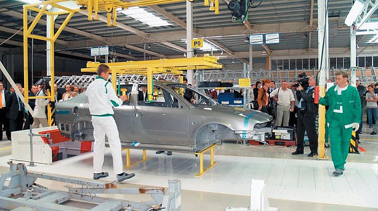 Mitsubishi и Nissan отзывают автомобили в США Mitsubishi и Nissan отзывают автомобили в США