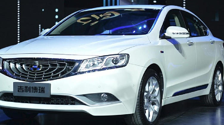 Автомобили Geely в России подорожали Автомобили Geely в России подорожали
