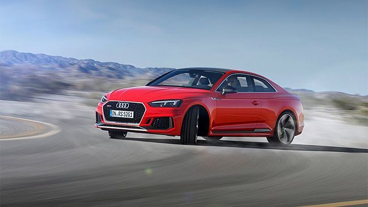 Новый Audi RS5 сделали мощнее и быстрее BMW M4 Новый Audi RS5 сделали мощнее и быстрее BMW M4