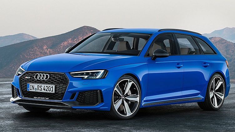 Audi доработала модель RS 4 Avant и семейство RS 5