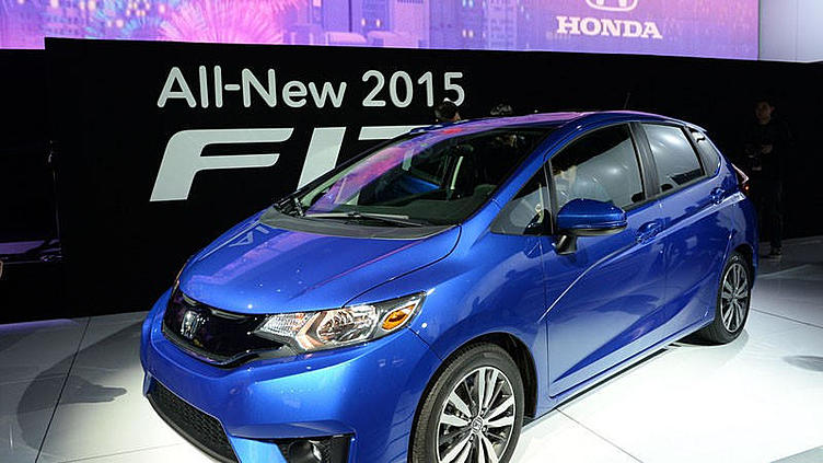 Новая Honda Fit стала меньше, но просторнее Новая Honda Fit стала меньше, но просторнее