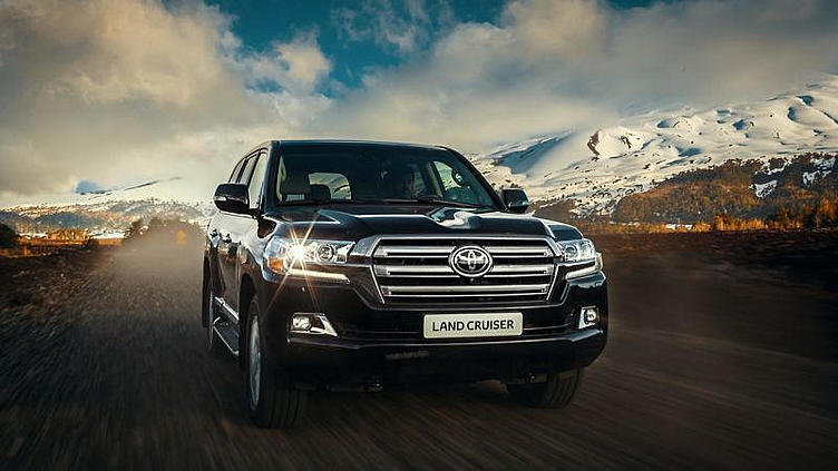 В России начались продажи обновленного Toyota Land Cruiser 200 В России начались продажи обновленного Toyota Land Cruiser 200