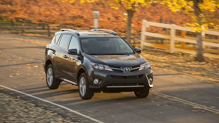 Toyota отзывает несколько миллионов автомобилей по всему миру Toyota отзывает несколько миллионов автомобилей по всему миру