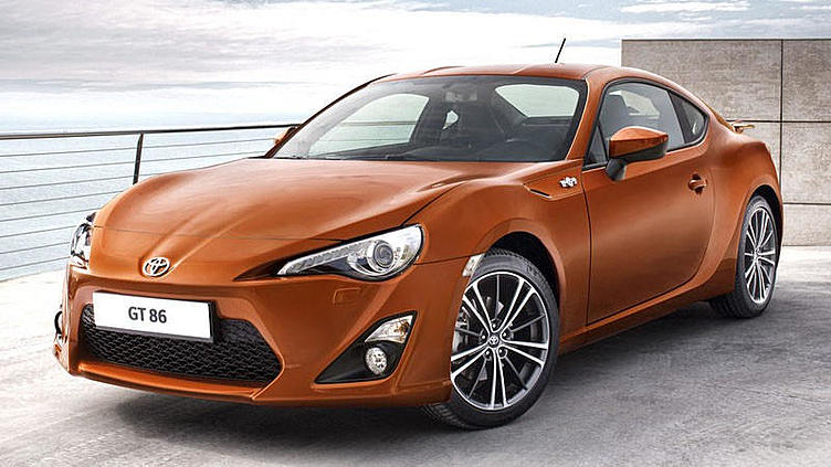 Toyota GT 86 с четырьмя дверьми покажут в марте 2014 года
