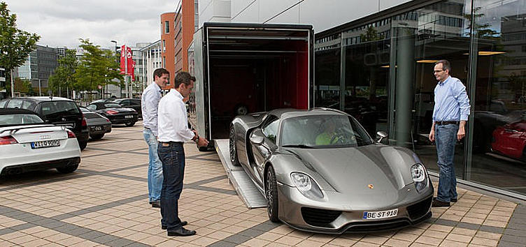 Глава тюнинг-ателье Edo купил три самых дорогих серийных Porsche