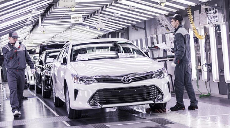 Петербургский завод Toyota начал производство Toyota Camry с новым двигателем