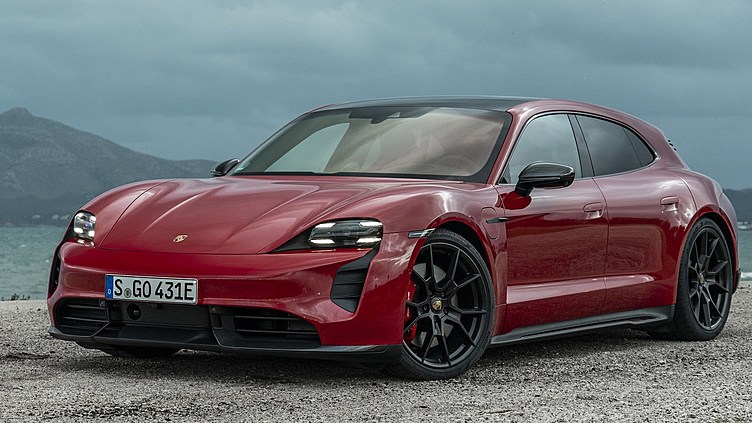Новый Porsche Taycan Sport Turismo доступен для заказа в России Новый Porsche Taycan Sport Turismo доступен для заказа в России