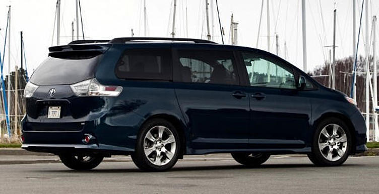 Toyota отзывает более 500 тысяч автомобилей по всему миру Toyota отзывает более 500 тысяч автомобилей по всему миру