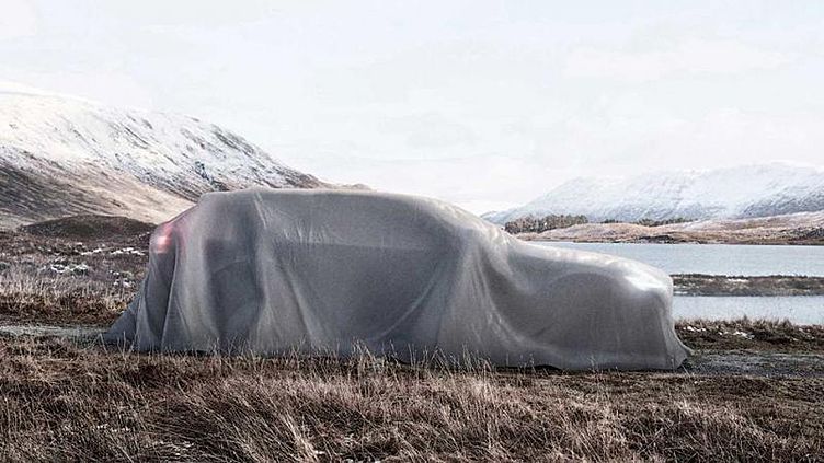 Volvo показала силуэт вседорожного универсала Volvo показала силуэт вседорожного универсала