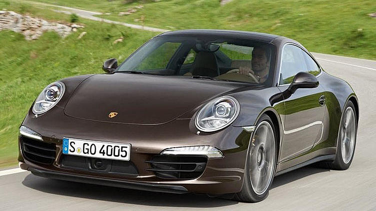 Porsche превратит купе 911 во внедорожник Porsche превратит купе 911 во внедорожник