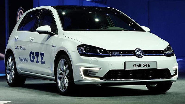 Семействе горячих хэтчбеков марки Volkswagen пополнил гибрид Семействе горячих хэтчбеков марки Volkswagen пополнил гибрид