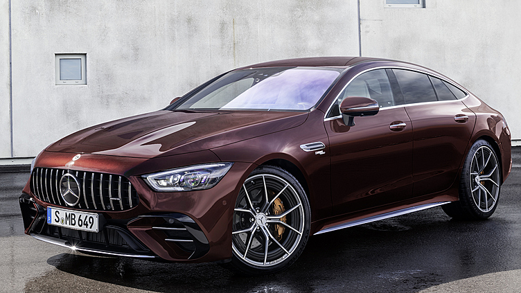 Спорткар GT 4 от Mercedes-AMG обновился Спорткар GT 4 от Mercedes-AMG обновился