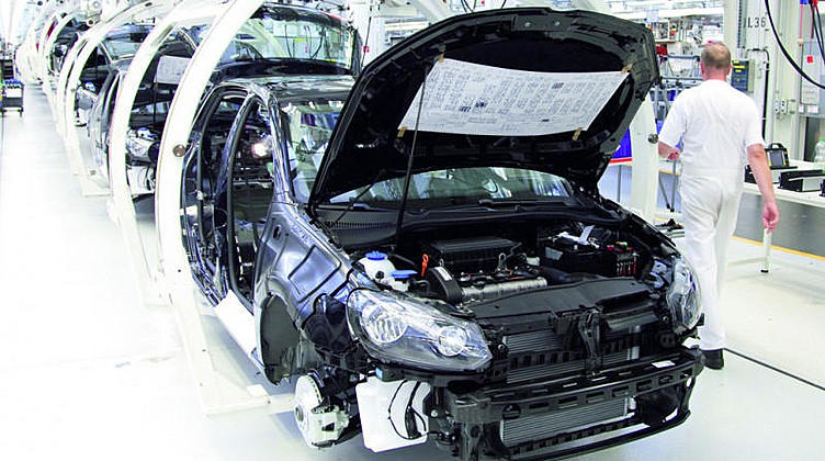 ГАЗ сокращает контрактную сборку для GM и Daimler ГАЗ сокращает контрактную сборку для GM и Daimler