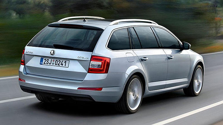 Цены на универсал Skoda Octavia начинаются с 664 000 рублей Цены на универсал Skoda Octavia начинаются с 664 000 рублей