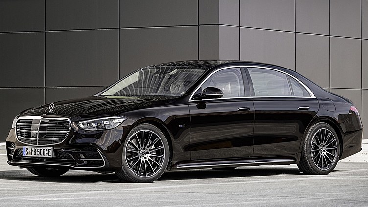 Появились данные о самом мощном Mercedes-Benz S-Class нового поколения Появились данные о самом мощном Mercedes-Benz S-Class нового поколения