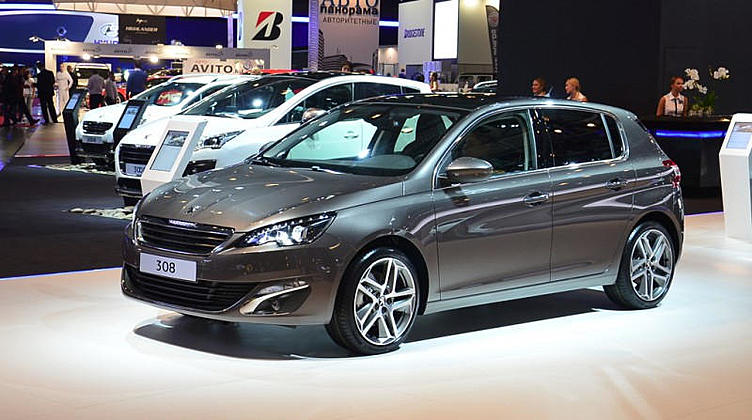 В России стартовали продажи нового Peugeot 308