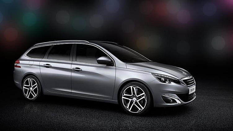 Универсал Peugeot 308 SW вытянулся в длину Универсал Peugeot 308 SW вытянулся в длину