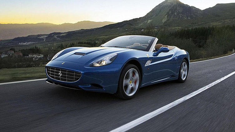Ferrari привезет в Женеву кабриолет с турбомотором Ferrari привезет в Женеву кабриолет с турбомотором