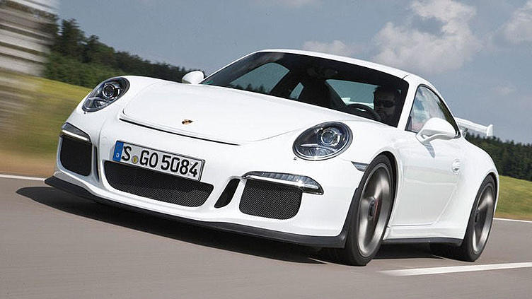 Porsche пополнит семейство 911 RS-версией уже через год