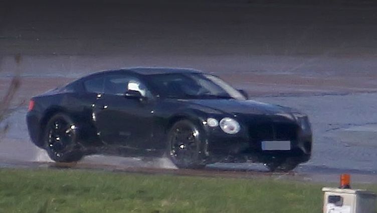 Прототип купе Bentley Continental GT напомнил предшественника