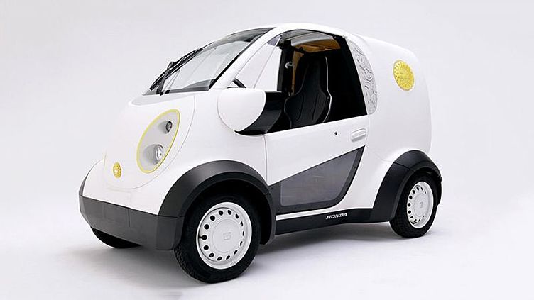 «Хонда» впервые напечатала автомобиль на 3D-принтере «Хонда» впервые напечатала автомобиль на 3D-принтере