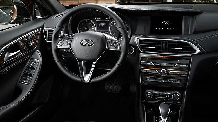 Рассекречен интерьер хэтчбека Infiniti Q30 Рассекречен интерьер хэтчбека Infiniti Q30