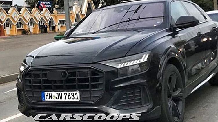 Флагманский внедорожник Audi сфотографировали на тестах в Москве