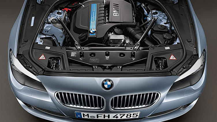 BMW отказалась работать с Peugeot из ревности BMW отказалась работать с Peugeot из ревности