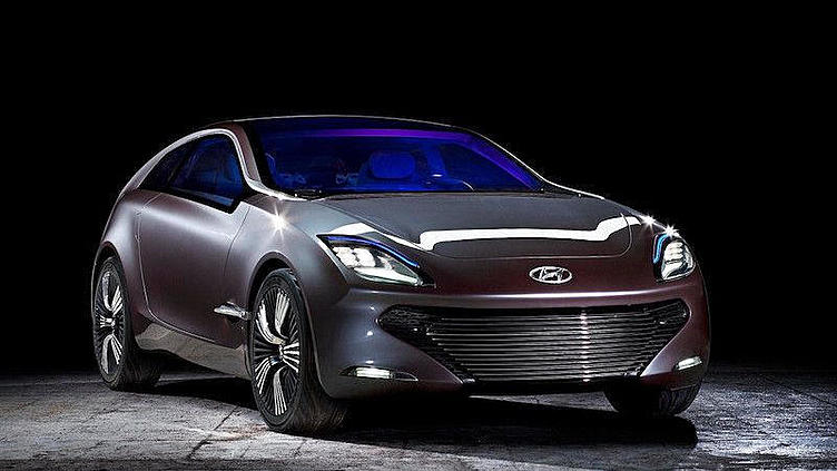 Hyundai придумала имя своему первому гибриду Hyundai придумала имя своему первому гибриду