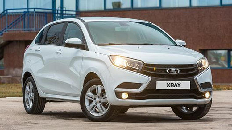 Новейший кроссовер Lada XRAY отрастит колеса побольше