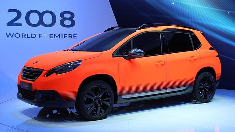 Peugeot 2008 впервые предстал перед публикой в Женеве Peugeot 2008 впервые предстал перед публикой в Женеве