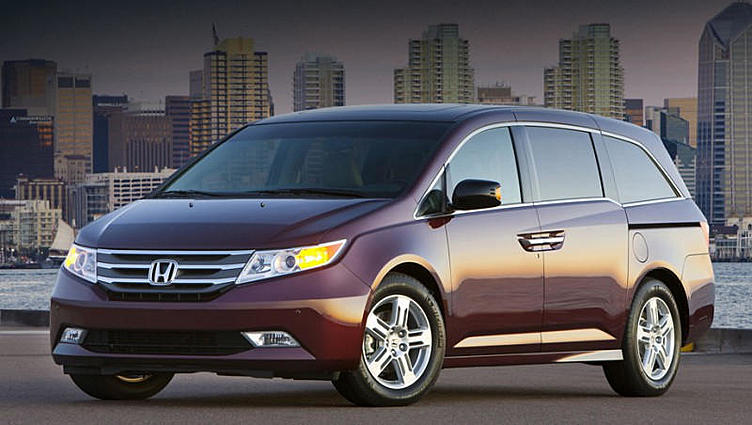 Японцы представят в Нью-Йорке минивэн Honda Odyssey Японцы представят в Нью-Йорке минивэн Honda Odyssey