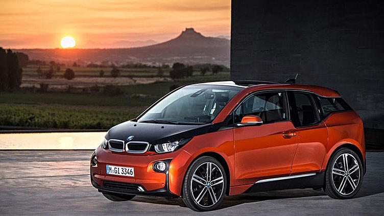 Электромобиль BMW грозит превратиться в дефицитный товар Электромобиль BMW грозит превратиться в дефицитный товар