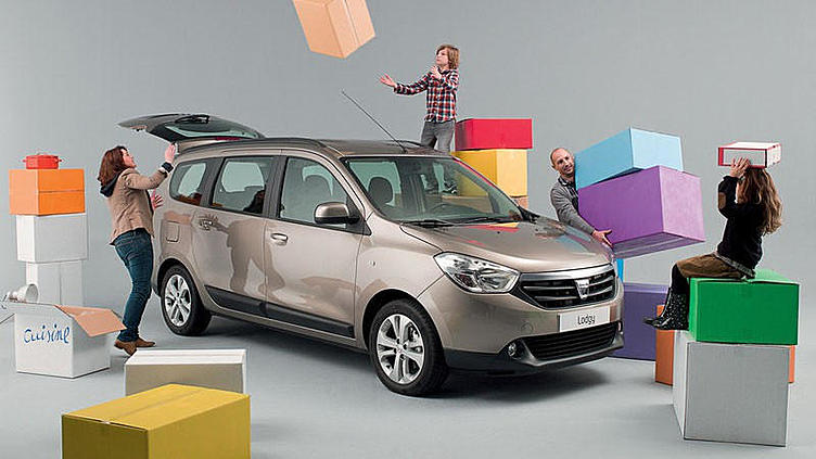 Renault построит автомобиль ценой в 3 000 евро Renault построит автомобиль ценой в 3 000 евро