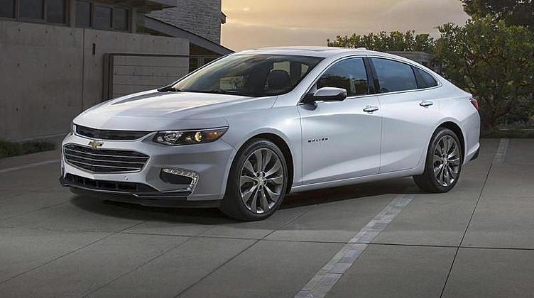 Новый Chevrolet Malibu делает ставку на комфорт и экономичность