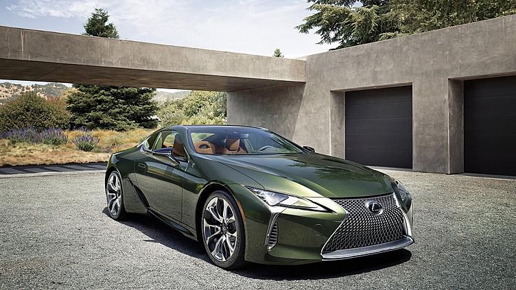 Lexus показал купе LC 500 в исполнении Inspiration Series