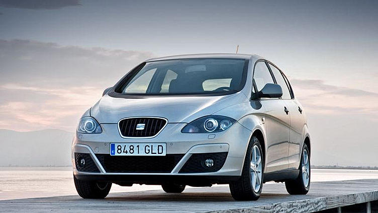 Фирма SEAT сняла с производства компактвэн Altea