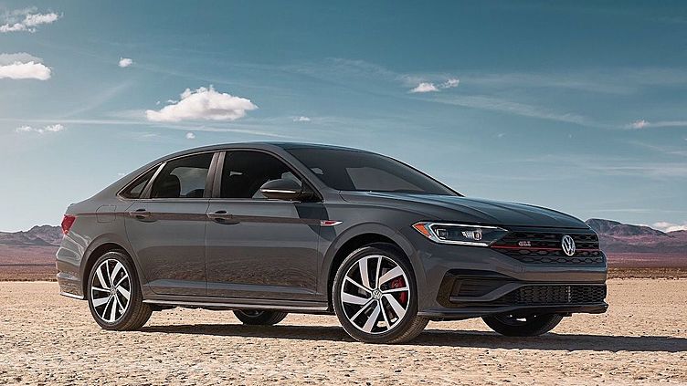 Новый «заряженный» седан VW Jetta оснастили двигателем от Golf GTI